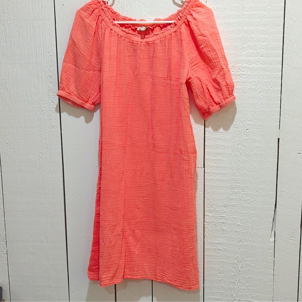 Wanderly Women’s Pink Solid Off Shoulder Smocked Puff Sleeve Ruffle Dress M